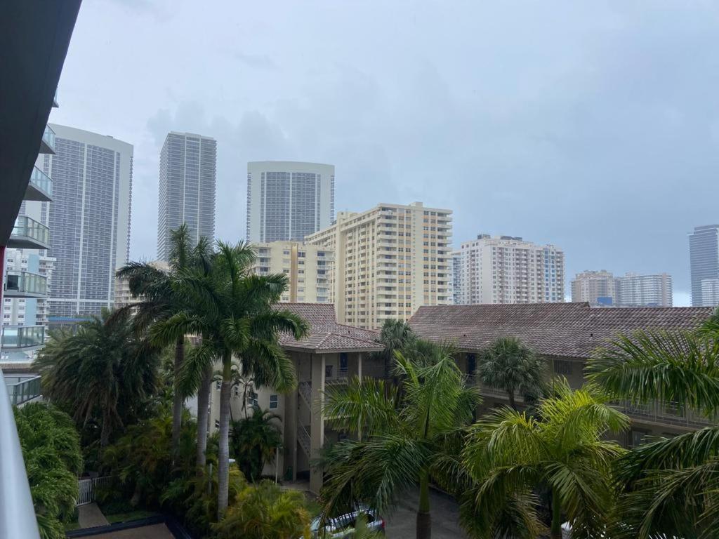 Miami Beach Studio Amazing Views 405B Hallandale Beach Extérieur photo